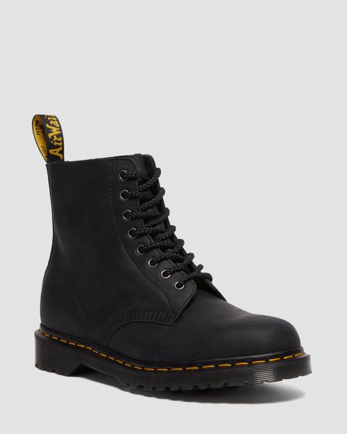 Dr. Martens Men's 1460 Pascal...