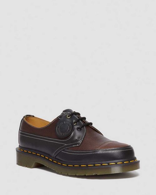 Dr. Martens Men's 1461 Made...