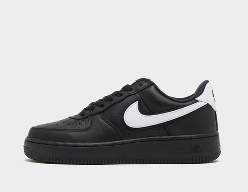 Nike Air Force 1 Low '07 LX...