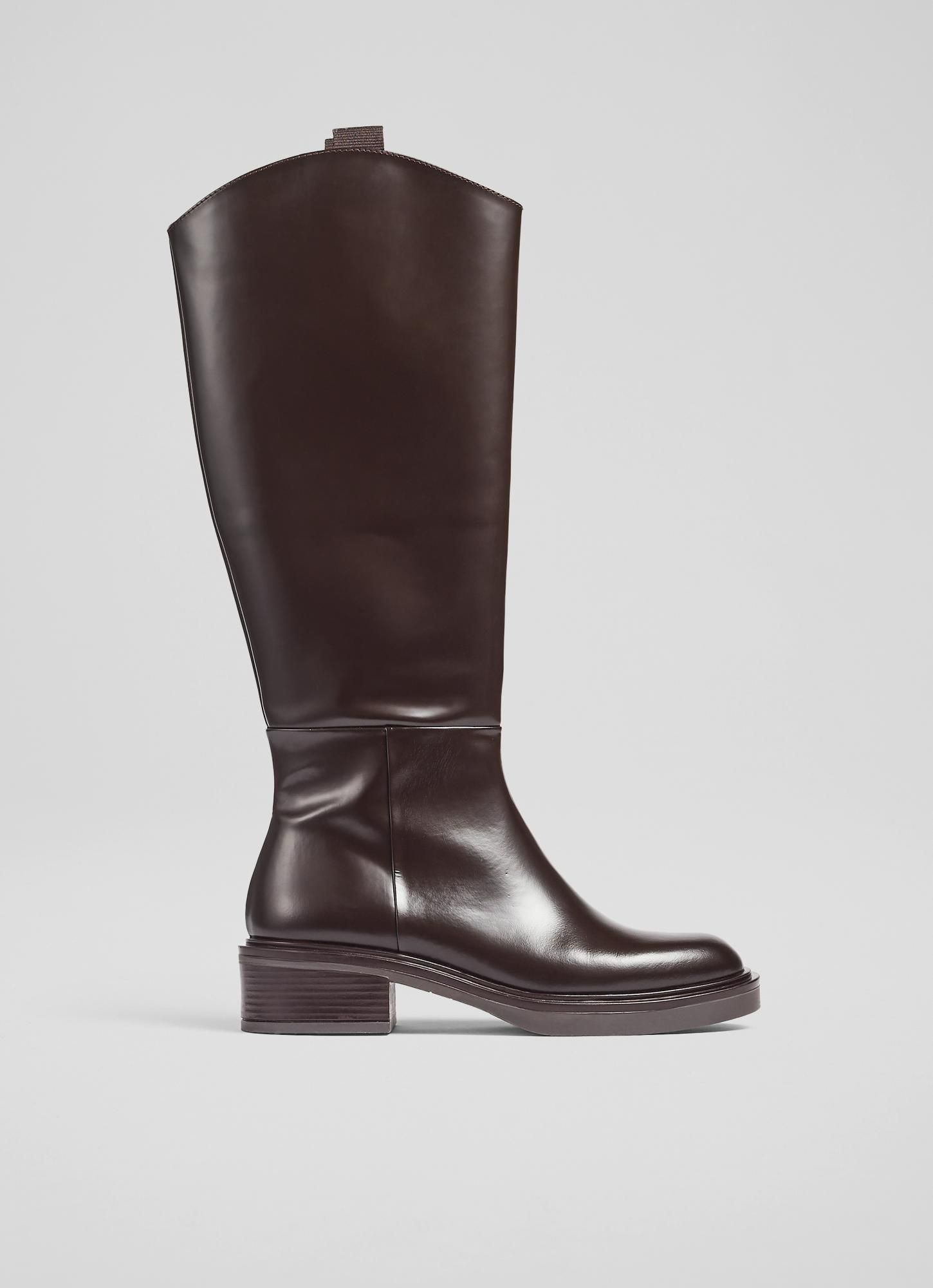 Brown flat riding boots top