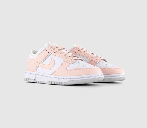 Nike Womens Dunk Low Trainers...