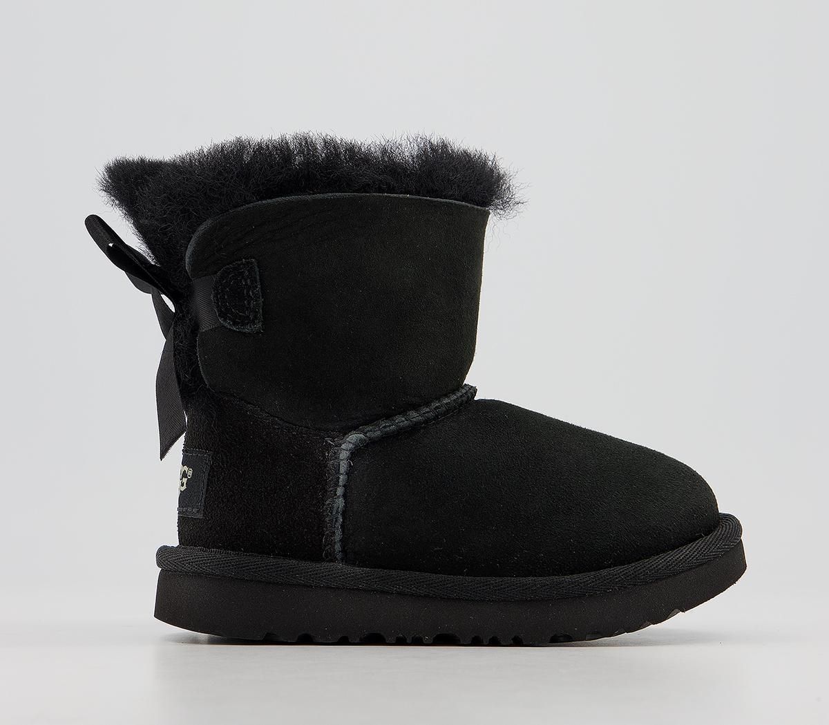 black ugg boots bows