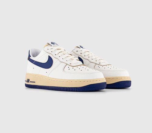 Nike Womens Air Force 1 07...