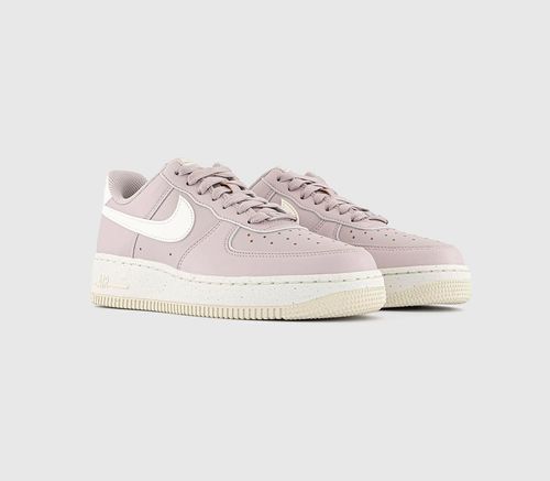 Nike Womens Air Force 1 07...