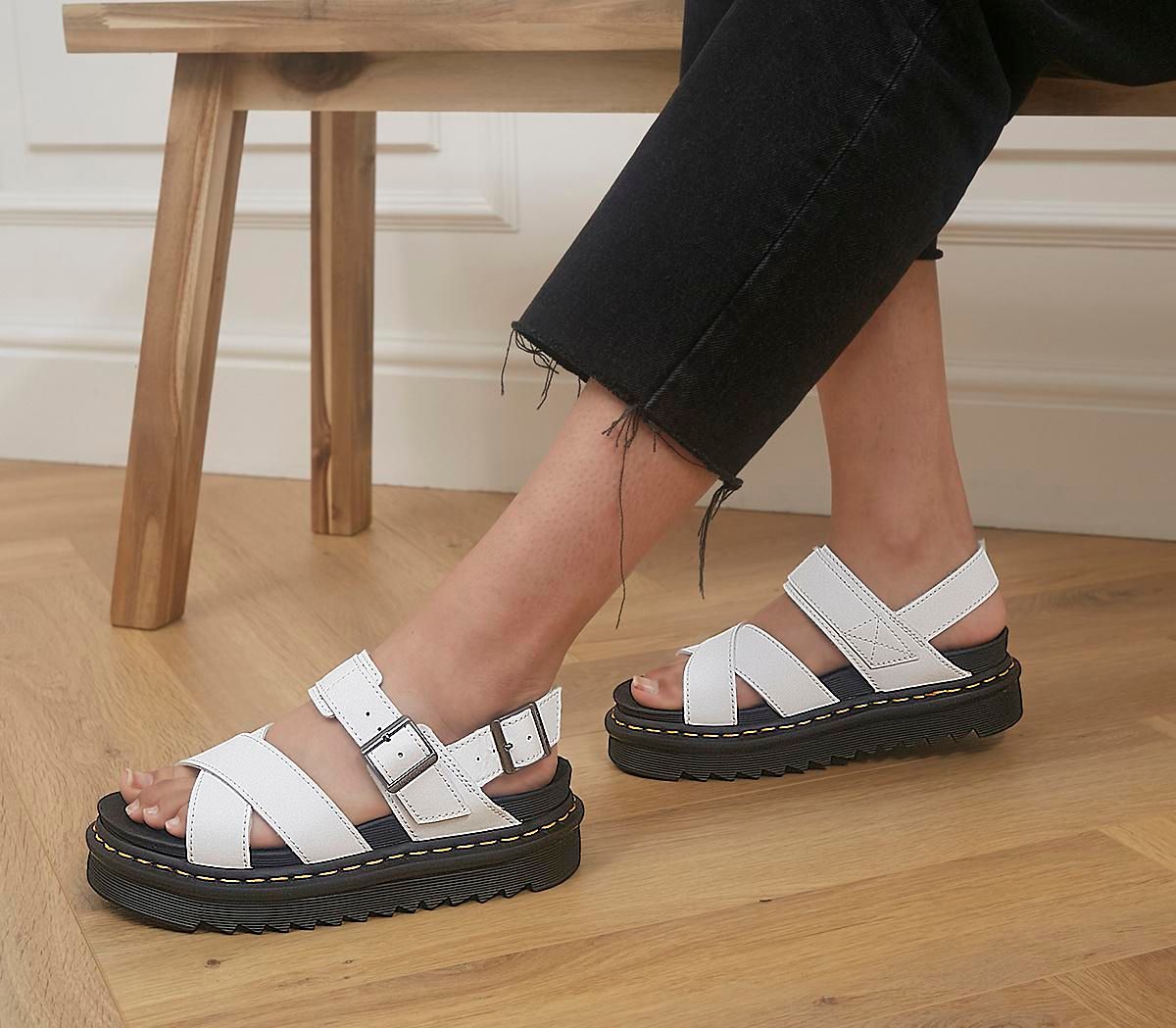 Dr. Martens Voss II Sandals BLACK 
