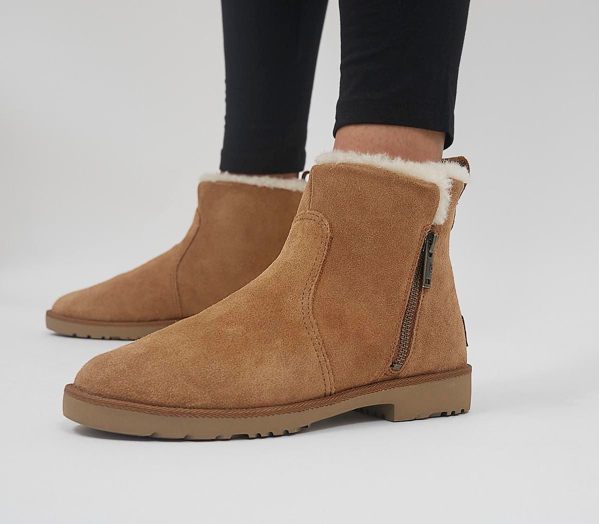 UGG Lavelle Zip Boot STOUT LEATHER 
