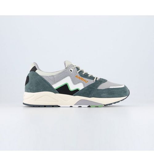 Karhu Aria 95 Trainers...