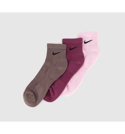 Nike Crew Ankle Socks 3 Pairs...