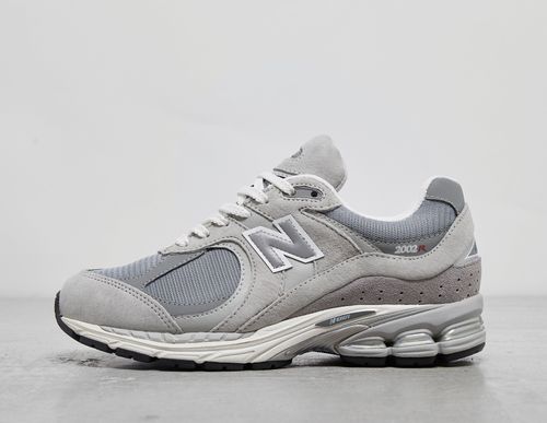 New Balance 2002R GORE-TEX...