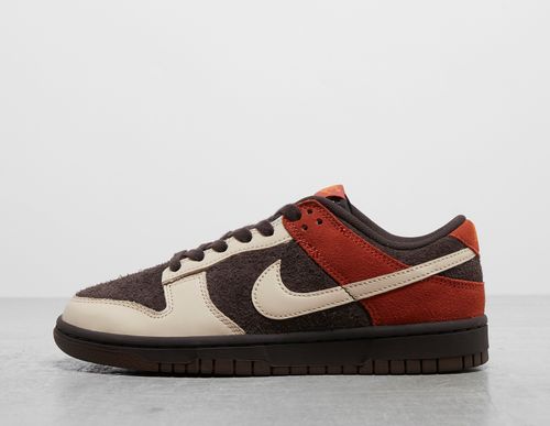 Nike Dunk Low Women's -...