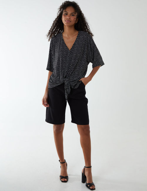 Tie Front Oversized Top - M/L...