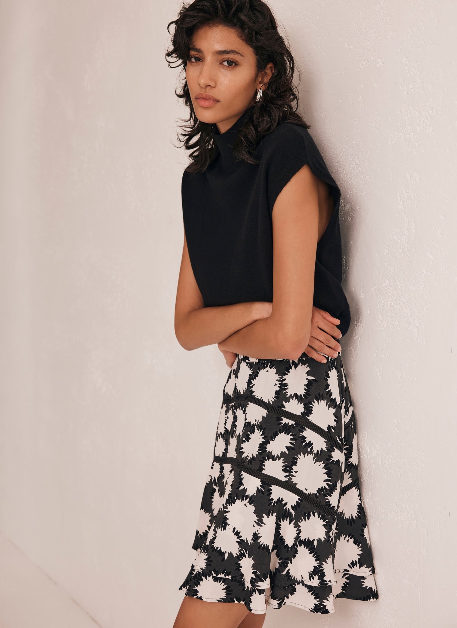 Leather mini skirt mint velvet on sale
