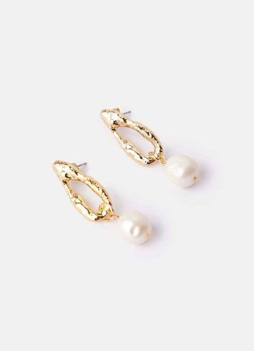 Gold Tone Pearl Drop Earrings