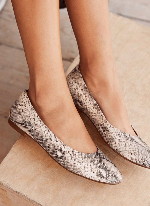 Dotty Snake Print Pumps