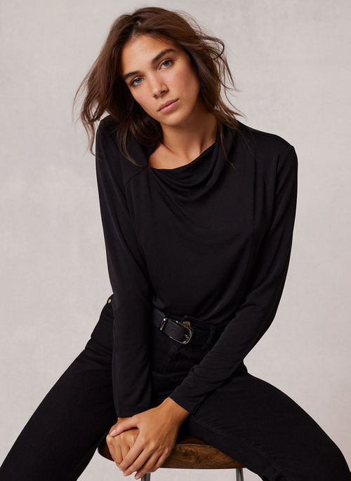 Black Long Sleeve Ruched Top