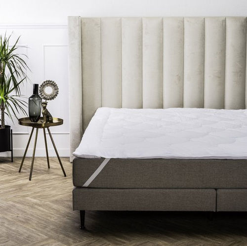 Swiss Nights Premium...