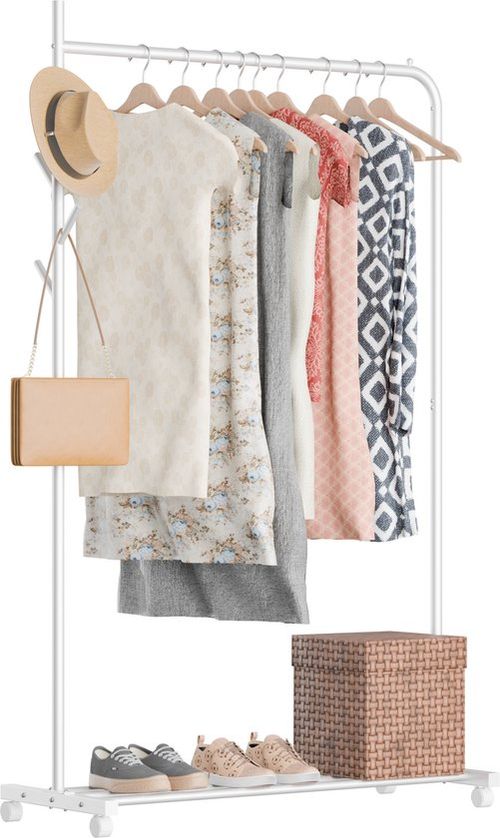 Avalo Kleiderständer auf...