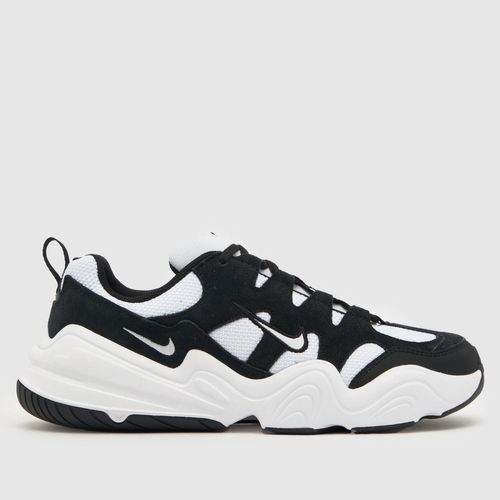 Nike tech hera trainers in...