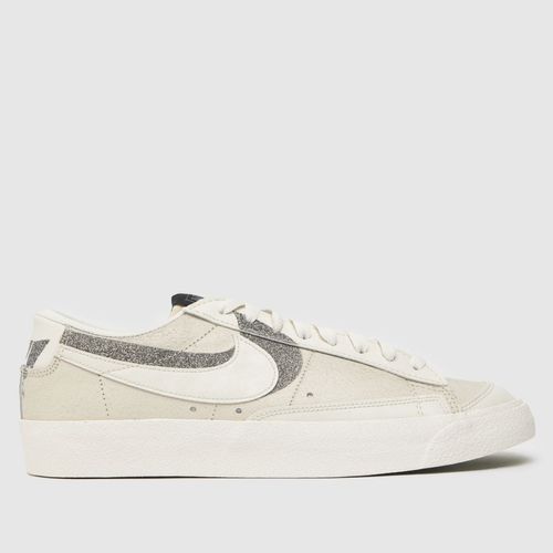 Nike blazer low prm trainers...