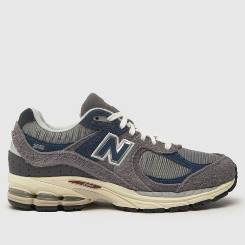 New Balance 2002r trainers in...