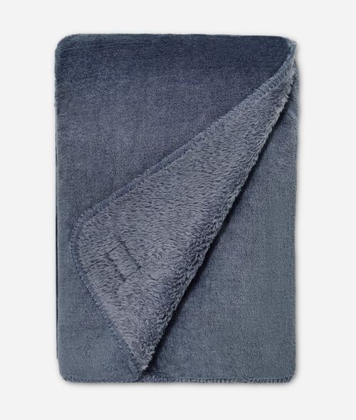 UGG® Whitecap Throw 50" x 70"...