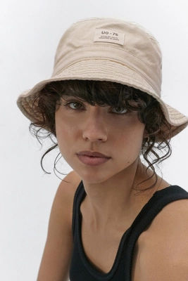 uo utility bucket hat