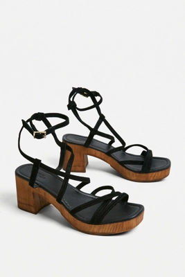 UO Savannah Strappy Clog Sandals Black UK 4 at Urban Outfitters