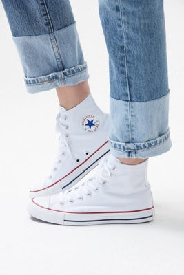 urban outfitters converse