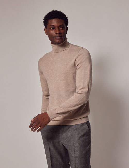 Hawes & Curtis Fawn Roll Neck...