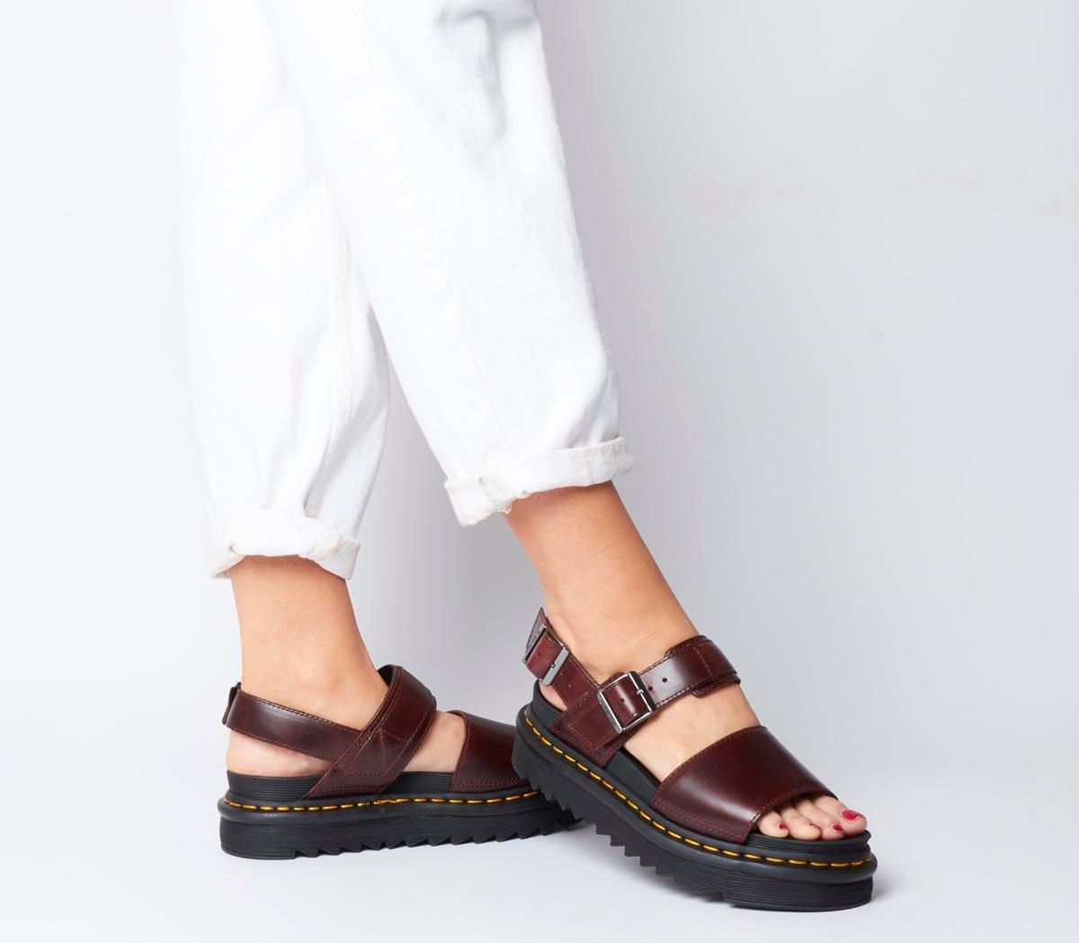 Dr. Martens Voss Sandal CHARRO BRANDO 