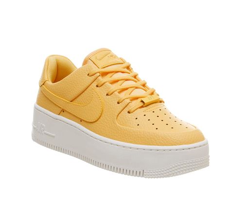 Net zo Onbevreesd tijger Nike Air Force 1 Sage TOPAZ GOLD WHITE | Compare | Highcross Shopping  Centre Leicester