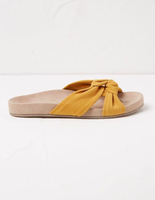 Zoe Cross Strap Footbed...