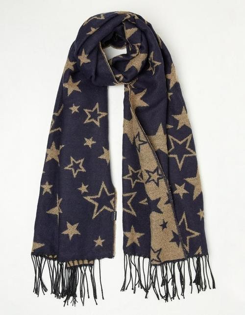 Jacquard Star Scarf