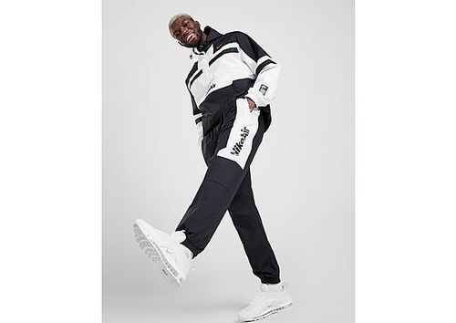 belofte vezel beheerder Nike Air Woven Track Pants - Black - Mens | Compare | Union Square Aberdeen  Shopping Centre