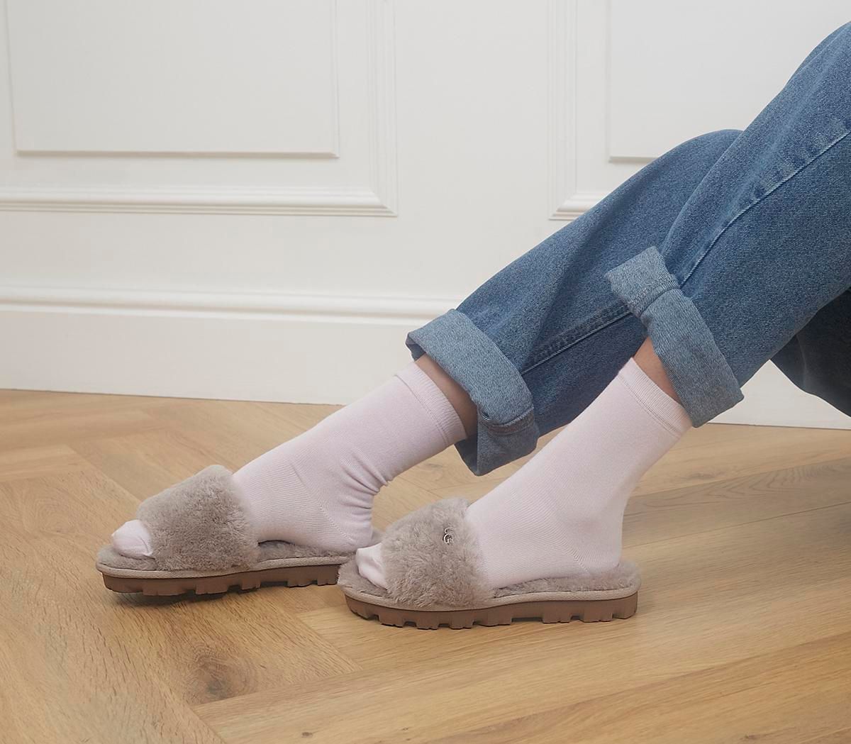 Ugg 2024 slippers oyster