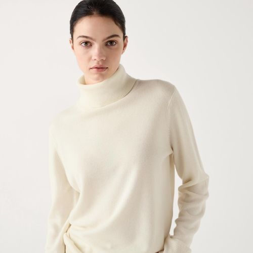 Uniqlo - Cashmere Turtleneck...