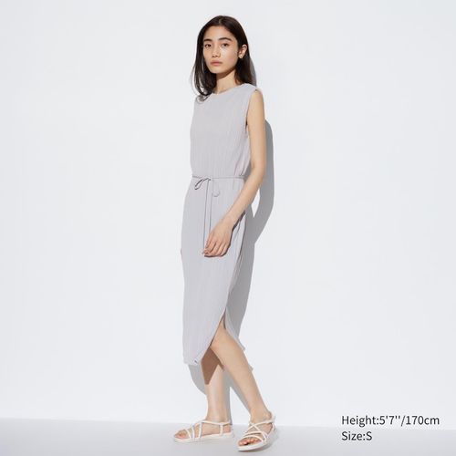 Uniqlo - Pleated Sleeveless...