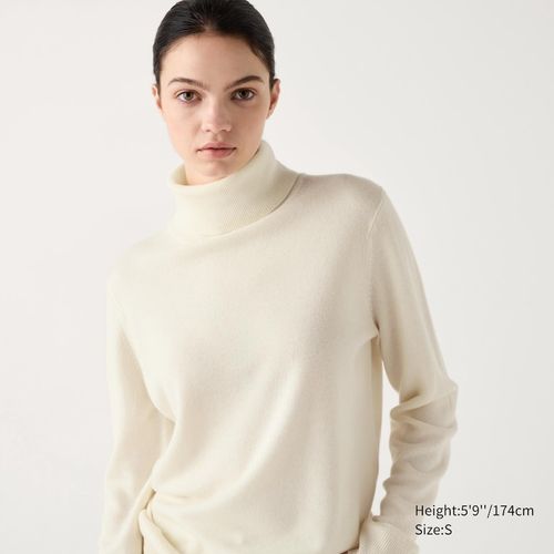 Uniqlo - Cashmere Turtleneck...