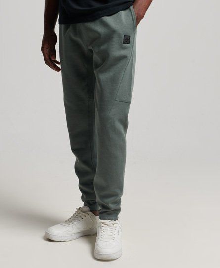 Superdry gym tech sales stretch jogger