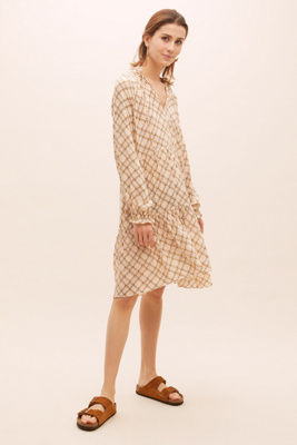 second female amaryllis dress