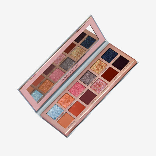 Cosmos Eyeshadow Palette