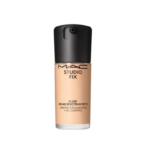 Studio Fix Fluid SPF15...