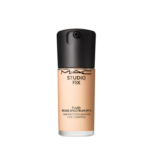 Studio Fix Fluid SPF15...