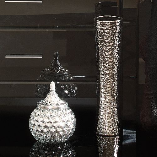 Timeless Dimple Vase Silver