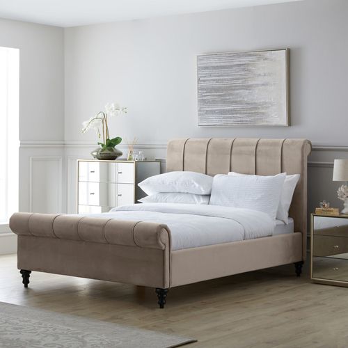 Classic Pleated Bed Taupe...