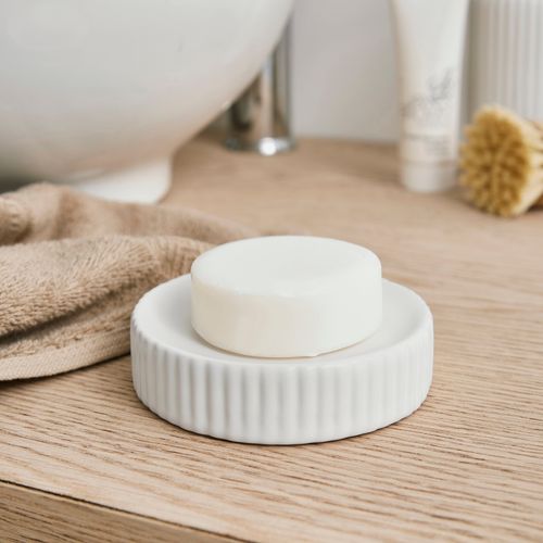 Ceramic Ribbed Soap Dish White