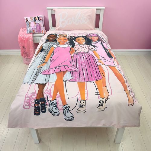 Barbie Figures Duvet Cover &...