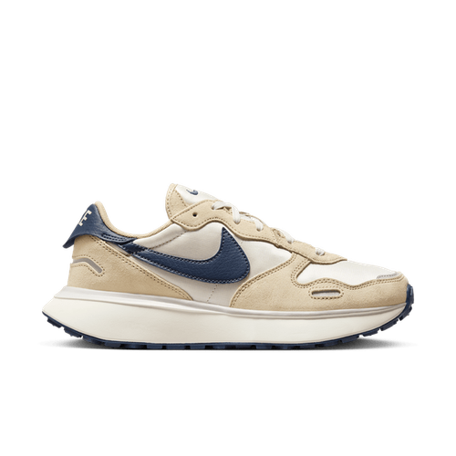 Nike Phoenix Waffle - Women...