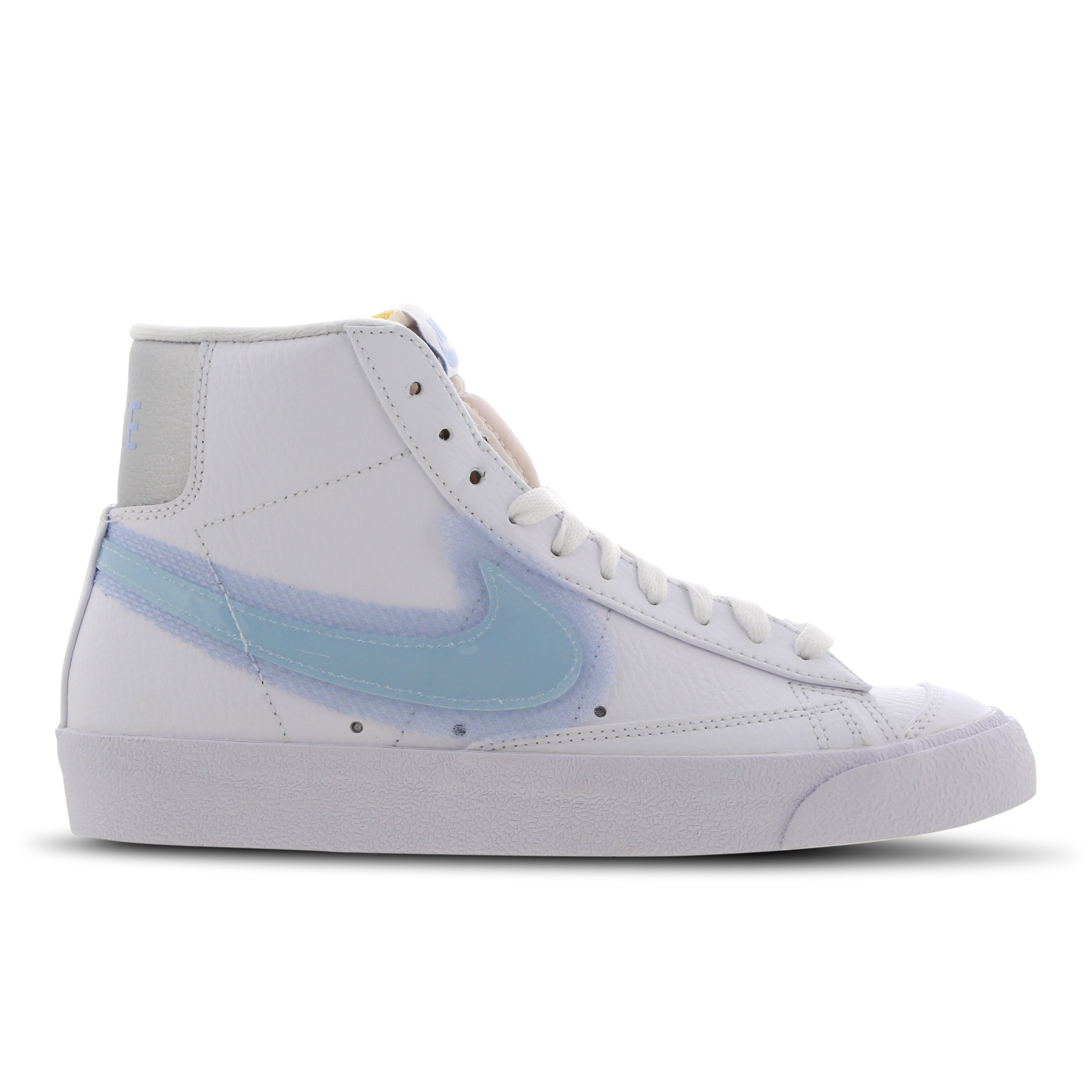 footlocker nike blazer mid