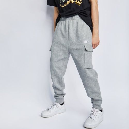 Nike Club Fleece Cargo Jogger...